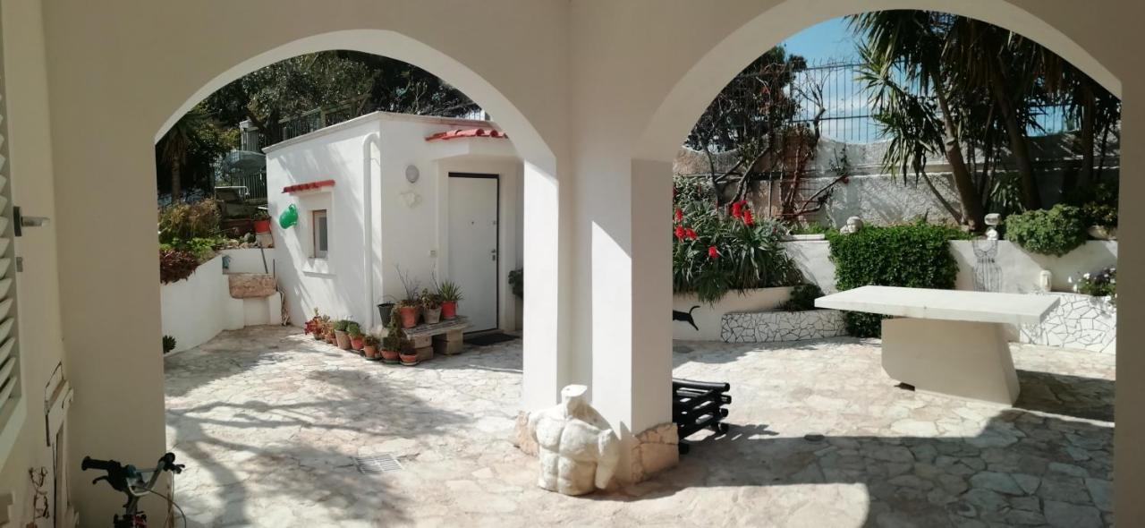 B&B L'Altare Bianco Vieste Exteriör bild